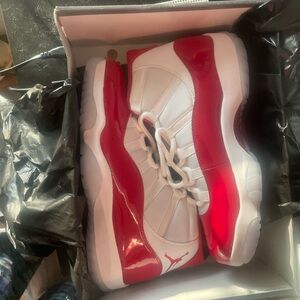 Jordan retro 11 Cherrys